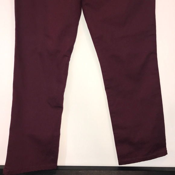 St. John’s Bay Straight Leg Pants Size 10PS - Picture 6 of 9